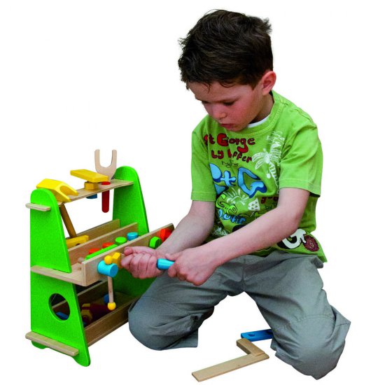 Дървена средна работилница 