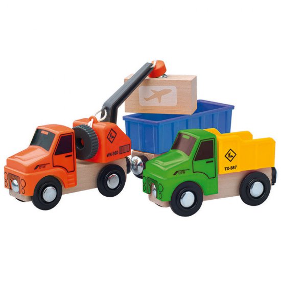 Камиони - дърво и пластмаса