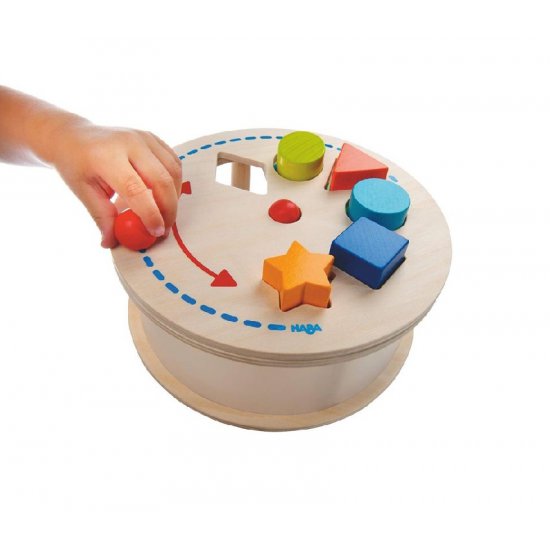 Дървен сортер в кръгла кутия