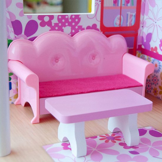 Дървена къща за кукли с асансьор - обзаведена