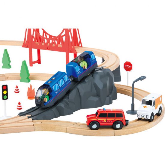 Tooky Toy, Дървено влакче с релси и спасителни коли