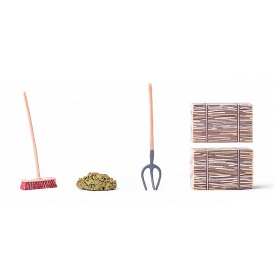 Дървена ферма за игра с фигури на животни и хора