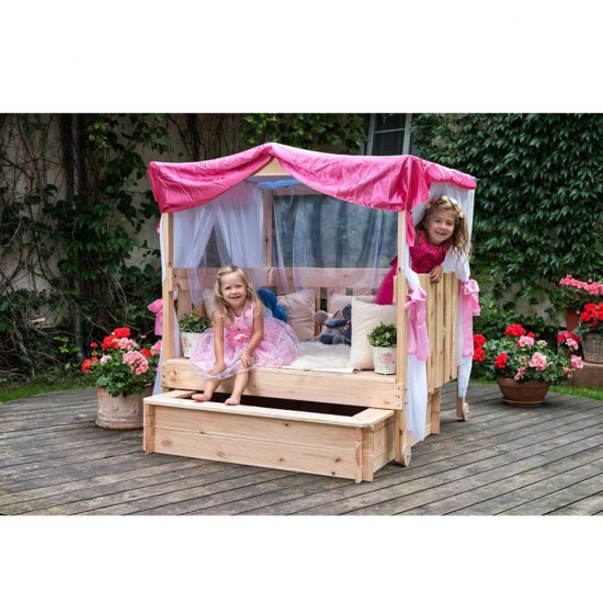 Детска дървена беседка на колела с пясъчник