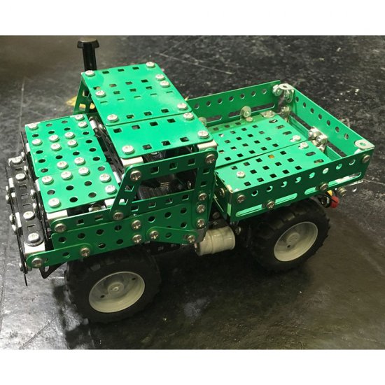 Метален конструктор, Камион Mercedes Benz Unimog, 538 части