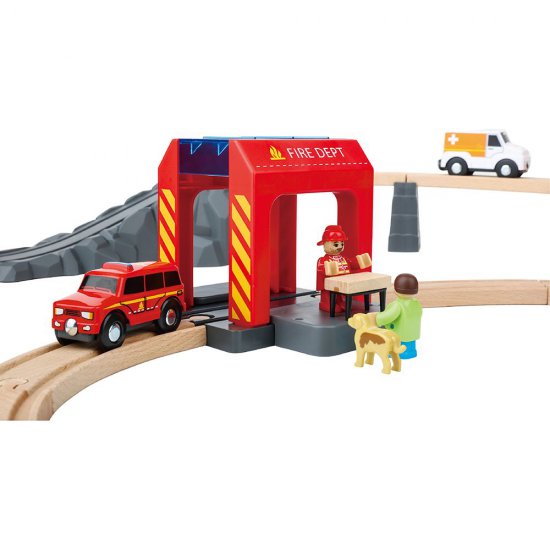 Tooky Toy, Дървено влакче с релси и спасителни коли