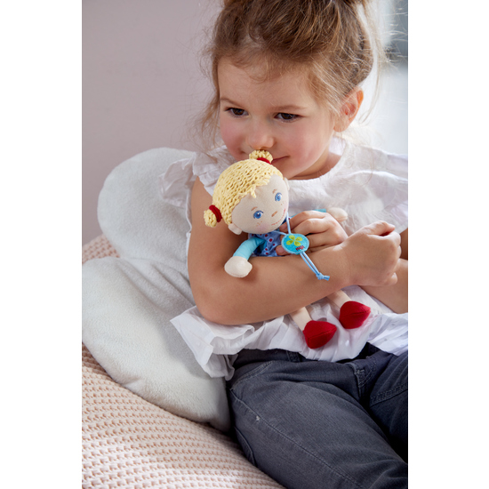 Мека парцалена кукла с медальон, Рике, 20 см