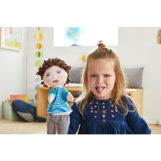 Комплект от шест емоционални кукли за ръка